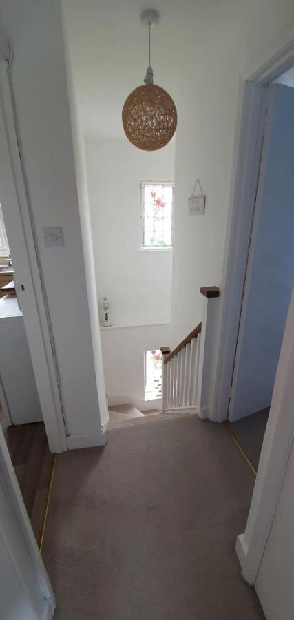 Beautiful 1 Bedroom Cottage With Courtyard. Deal Εξωτερικό φωτογραφία